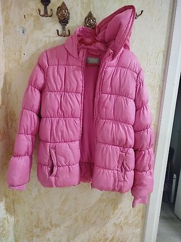 Roze puf jakna sa kapuljačom - Model: topla, prošivena zimska jakna - at lalafo.rs — 2 Roze puf jakna sa kapuljačom - Model: topla, prošivena zimska jakna - — 2