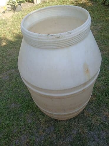 Flags: Dva bureta,jedno metalno (otvoreno)-200 litara,drugo plastično sa at lalafo.rs — 4 Flags: Dva bureta,jedno metalno (otvoreno)-200 litara,drugo plastično sa — 4