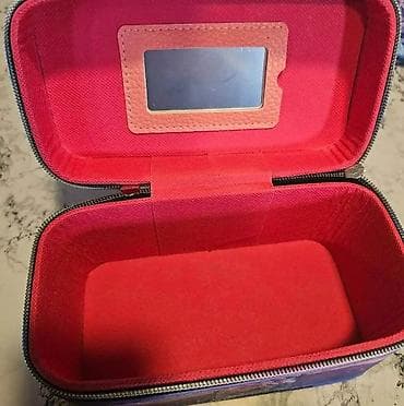 Rumi Mira And Zoey Set kozmetičkih/putnih nesesera – 3 komada - na lalafo.rs — 4 Rumi Mira And Zoey Set kozmetičkih/putnih nesesera – 3 komada - — 4