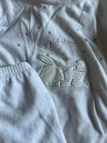 Paket odece za devojcicu do 1 god, vel. 74/80, 1 trenerka, 5 bodica, 4 na lalafo.rs — 5 Paket odece za devojcicu do 1 god, vel. 74/80, 1 trenerka, 5 bodica, 4 — 5