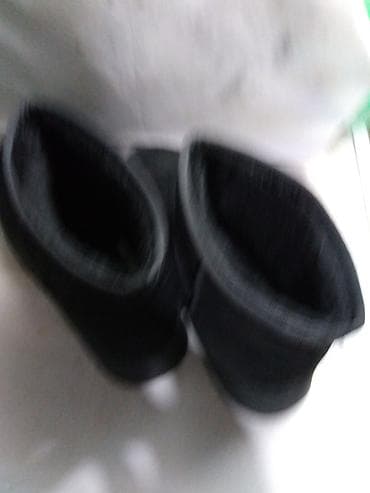 Ugg obuća 41, bоја - Crna na lalafo.rs — 3 Ugg obuća 41, bоја - Crna — 3
