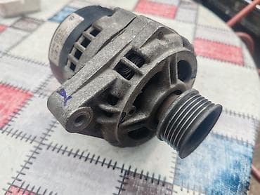 Alternator Lada 112 -14V 80A br.2. Polovno, ocuvano. Skinuto sa na lalafo.rs Alternator Lada 112 -14V 80A br.2. Polovno, ocuvano. Skinuto sa
