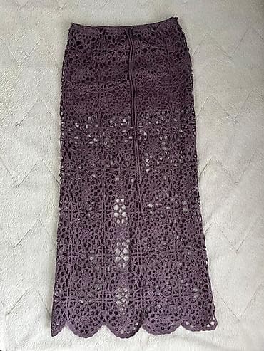 Pull & Bear suknja, S
Odlična na lalafo.rs — 2 Pull & Bear suknja, S
Odlična — 2