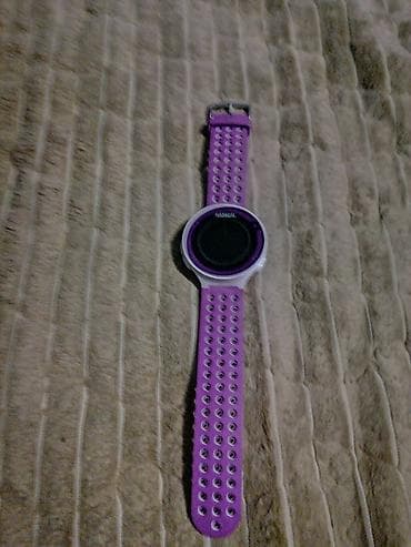 Garmin sportski sat sa ljubičastim silikonskim kaišem - Brend: Garmin na lalafo.rs Garmin sportski sat sa ljubičastim silikonskim kaišem - Brend: Garmin
