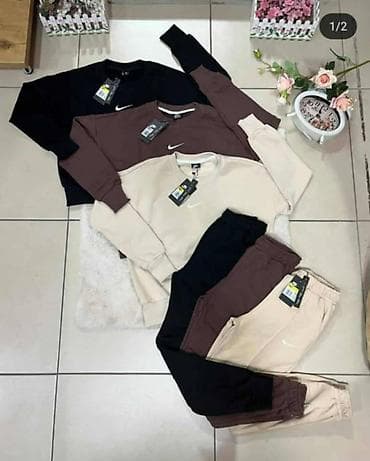 Zenski kompleti :)
Velicine S,M,L,XL,2XL na lalafo.rs — 1 Zenski kompleti :)
Velicine S,M,L,XL,2XL — 1