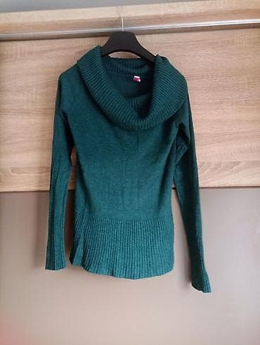 Zeleni ženski džemper sa širokom rol-kragnom. - Dužina rukava: dugi na lalafo.rs — 1 Zeleni ženski džemper sa širokom rol-kragnom. - Dužina rukava: dugi — 1