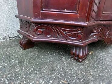 Antique Dressers: Stilska masivna komoda ZA RESTAURACIJU - MOGUĆ PREVOZ - POVOLJNO at lalafo.rs — 2 Antique Dressers: Stilska masivna komoda ZA RESTAURACIJU - MOGUĆ PREVOZ - POVOLJNO — 2