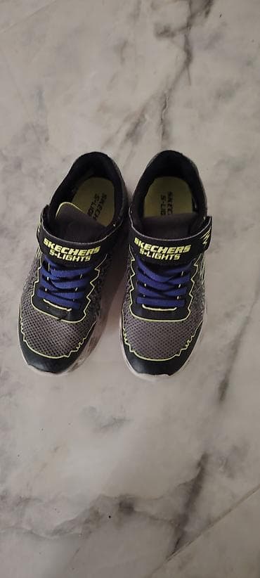 Skechers S-Lights dečje patike - Model: Skechers S-Lights sa na lalafo.rs — 3 Skechers S-Lights dečje patike - Model: Skechers S-Lights sa — 3