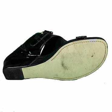 Slippers 38.5, color - Black at lalafo.rs — 10 Slippers 38.5, color - Black — 10