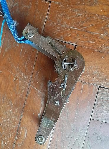 za svaki dan: Dve španer trake sa mehanizmom 5,5m Dve polovne španer trake (sa at lalafo.rs — 7 za svaki dan: Dve španer trake sa mehanizmom 5,5m Dve polovne španer trake (sa — 7