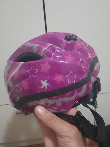 Oprema za bicikliste: Dečija biciklistička kaciga KED - Brend: KED (natpis na prednjem na lalafo.rs — 5 Oprema za bicikliste: Dečija biciklistička kaciga KED - Brend: KED (natpis na prednjem — 5