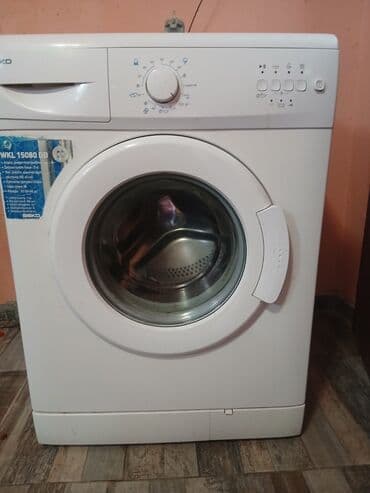 Beko masina, 5kg. radi. Usluzni uglas. za sve informacije pozvati na na lalafo.rs — 5 Beko masina, 5kg. radi. Usluzni uglas. za sve informacije pozvati na — 5