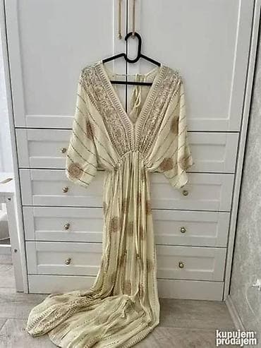 M, bоја - Bež, Drugi tip rukava na lalafo.rs M, bоја - Bež, Drugi tip rukava