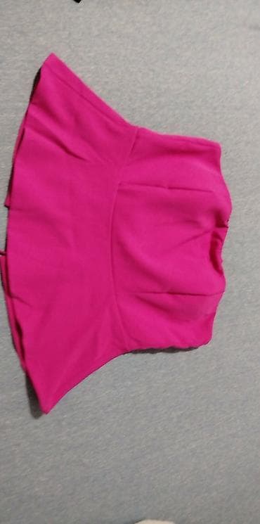 zenske broj: Dve ženske stvari u kompletu – elegantni top i suknja u jarkoj at lalafo.rs — 2 zenske broj: Dve ženske stvari u kompletu – elegantni top i suknja u jarkoj — 2