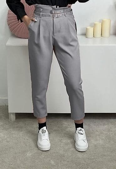 pantalone butiku ali: Pantalone: 2.500 dinara
Vek: S M L na lalafo.rs — 3 pantalone butiku ali: Pantalone: 2.500 dinara
Vek: S M L — 3