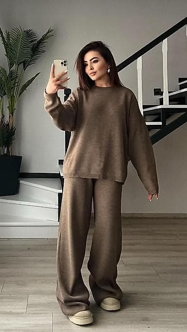 Trikotazni kompleti 3700 dinara Uni vel Duzina pantalona 120 cm na lalafo.rs — 2 Trikotazni kompleti 3700 dinara Uni vel Duzina pantalona 120 cm — 2