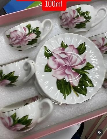 Porcelanski set za kafu – 100 ml - Elegantne šoljice sa tacnama na lalafo.rs Porcelanski set za kafu – 100 ml - Elegantne šoljice sa tacnama