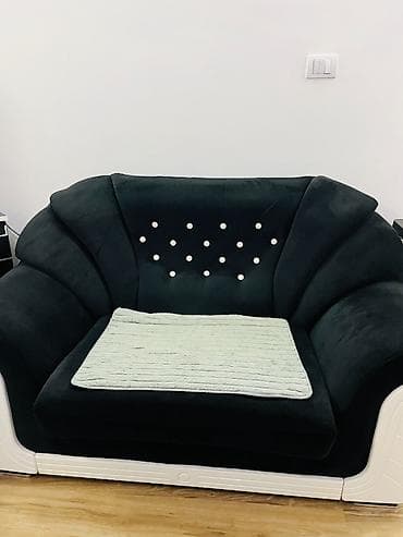 cepaci za drva: LUKSUZNA Dnevna Soba (Trosed, Dvosed,komoda,sto,taburei Prodajem na lalafo.rs — 3 cepaci za drva: LUKSUZNA Dnevna Soba (Trosed, Dvosed,komoda,sto,taburei Prodajem — 3