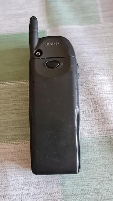 Nokia mobilni telefon sa eksternom antenom – klasični model sa at lalafo.rs — 8 Nokia mobilni telefon sa eksternom antenom – klasični model sa — 8