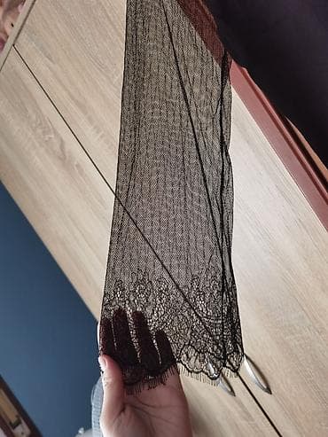 Džemper sa cipkanim rukavima Nikad nošen, Rukavi skroz od čipke Oko na lalafo.rs — 4 Džemper sa cipkanim rukavima Nikad nošen, Rukavi skroz od čipke Oko — 4