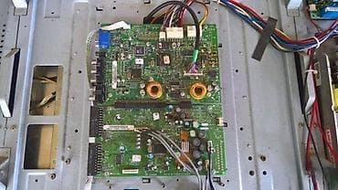 Thomson 32LB040S5 u delovima AV Main board 21483090 EFC031E IFC130 na lalafo.rs Thomson 32LB040S5 u delovima AV Main board 21483090 EFC031E IFC130