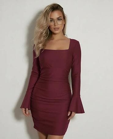 Haljina kocka dekolte sa zvono rukavima. Likra sa elastina na lalafo.rs Haljina kocka dekolte sa zvono rukavima. Likra sa elastina