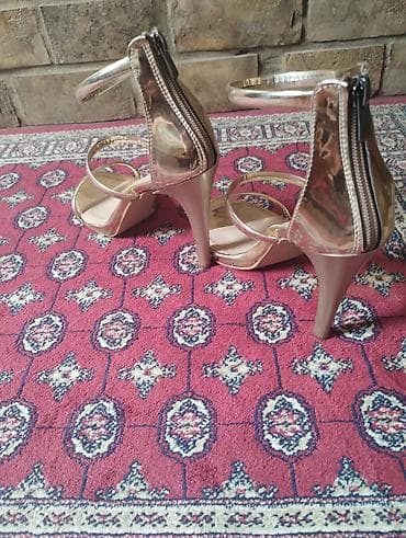 Sandale 38 obuvane par puta nove na lalafo.rs — 2 Sandale 38 obuvane par puta nove — 2