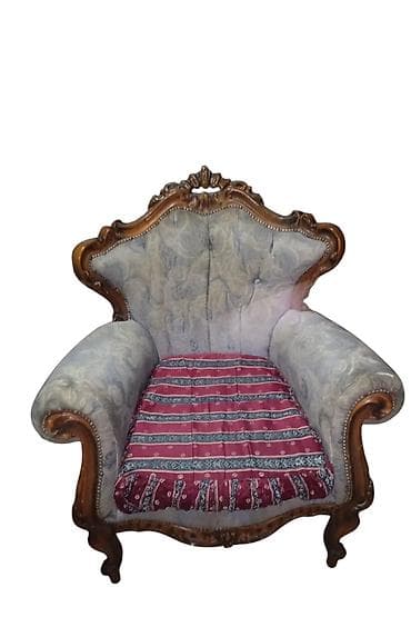 Matresses: Stilska salonska garnitura ✅komplet 5 u1 Dobro očuvana za svoje at lalafo.rs — 5 Matresses: Stilska salonska garnitura ✅komplet 5 u1 Dobro očuvana za svoje — 5