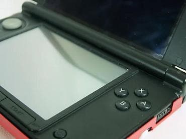 Electronics: U ponudi Nintendo 3DS XL konzola sa naslova. Konzola je odlično at lalafo.rs — 9 Electronics: U ponudi Nintendo 3DS XL konzola sa naslova. Konzola je odlično — 9