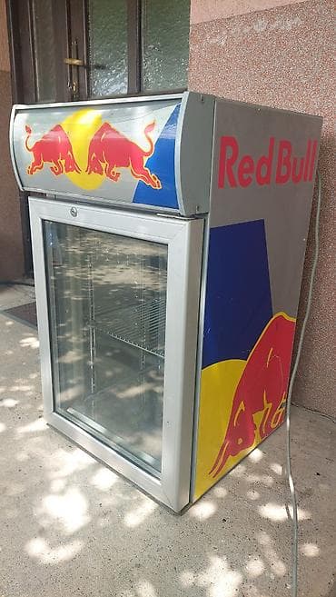 Red Bull mini rashladna vitrina sa staklenim vratima - Brendirana na lalafo.rs — 2 Red Bull mini rashladna vitrina sa staklenim vratima - Brendirana — 2