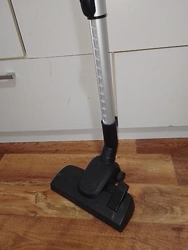 kom sa etiketom: Usisivač štapni (žičani) sa posudom za prašinu - Tip: štapni usisivač at lalafo.rs — 6 kom sa etiketom: Usisivač štapni (žičani) sa posudom za prašinu - Tip: štapni usisivač — 6