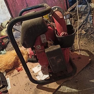 Axes: DMB benzinska motorna pumpa “SLAP 500” - Model agregata: SLAP 500 - at lalafo.rs — 2 Axes: DMB benzinska motorna pumpa “SLAP 500” - Model agregata: SLAP 500 - — 2