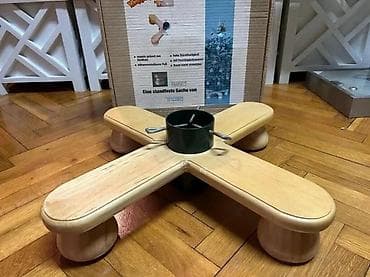 Drveni stalak za jelku sa metalnim držaÄem - Masivna konstrukcija od na lalafo.rs Drveni stalak za jelku sa metalnim držaÄem - Masivna konstrukcija od