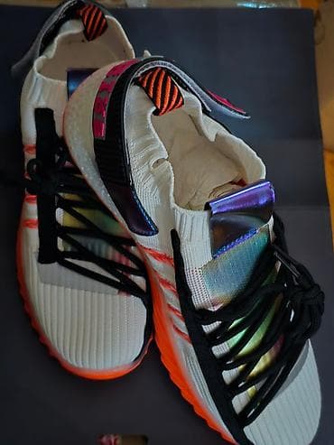 Br 41 Cena 2500 din
Ili 3 para 6000 din na lalafo.rs — 3 Br 41 Cena 2500 din
Ili 3 para 6000 din — 3