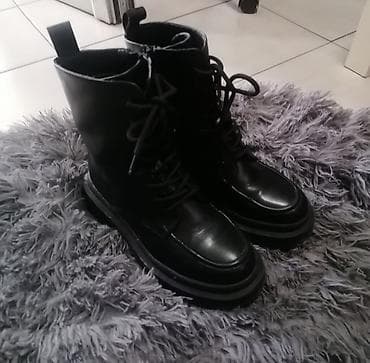 Predivne par puta nošene
BUKVALNO nove
Br 37 na lalafo.rs — 1 Predivne par puta nošene
BUKVALNO nove
Br 37 — 1