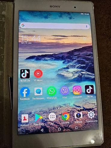 Sony Xperia tablet sa originalnom futrolom - Ekran: 8” (prikaz na lalafo.rs Sony Xperia tablet sa originalnom futrolom - Ekran: 8” (prikaz