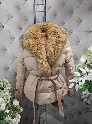 kozna jakna sa: Ženska zimska jakna sa krznenim kragnom - Model: kraća, strukirana na lalafo.rs — 4 kozna jakna sa: Ženska zimska jakna sa krznenim kragnom - Model: kraća, strukirana — 4