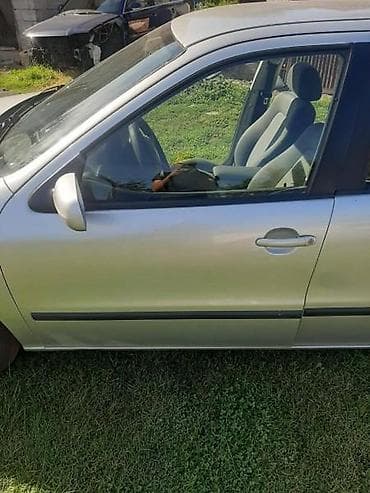 VRATA ZA SEAT LEON OD 2000. DO 2005. GOD. | Vrata za Seata Leon na lalafo.rs VRATA ZA SEAT LEON OD 2000. DO 2005. GOD. | Vrata za Seata Leon