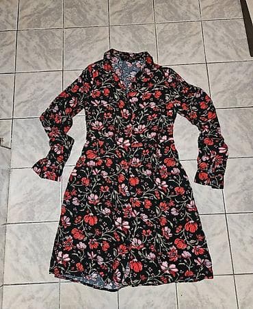 Women's Clothing: Haljinica sa kopčanjem na dugmiće. Na bokovima džepići. Slatka iz new at lalafo.rs — 1 Women's Clothing: Haljinica sa kopčanjem na dugmiće. Na bokovima džepići. Slatka iz new — 1