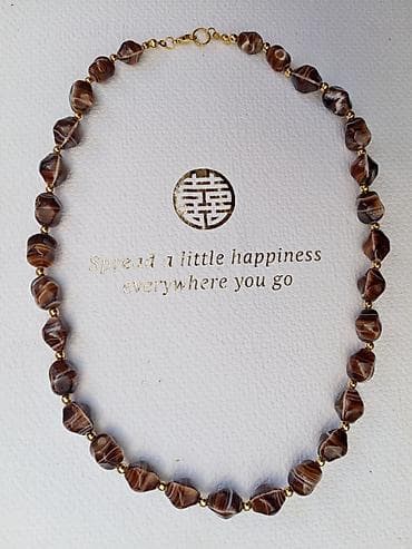 Other: Ogrlica kao AHAT – staklene perle u više nijansi braon sa belim at lalafo.rs — 3 Other: Ogrlica kao AHAT – staklene perle u više nijansi braon sa belim — 3