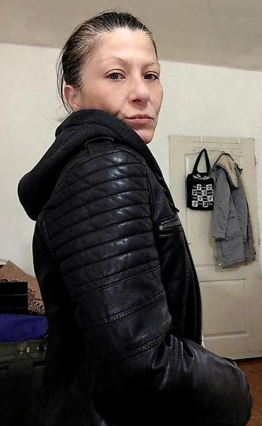 Ženska biker jakna sa kapuljačom Fb sister– crna - Model: FB Sister na lalafo.rs — 6 Ženska biker jakna sa kapuljačom Fb sister– crna - Model: FB Sister — 6