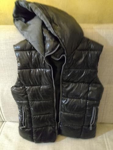 Ženski prsluk Teranovana prodaju,koriscen,ali bez ostecenja.Cena400 na lalafo.rs Ženski prsluk Teranovana prodaju,koriscen,ali bez ostecenja.Cena400