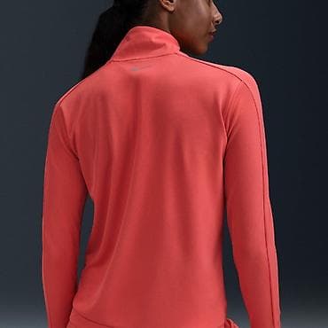Women's T-shirts and tops: NIKE Dri-FIT Swoosh Graphic Magic Ember Women's Running Shirt vel. S at lalafo.rs — 3 Women's T-shirts and tops: NIKE Dri-FIT Swoosh Graphic Magic Ember Women's Running Shirt vel. S — 3