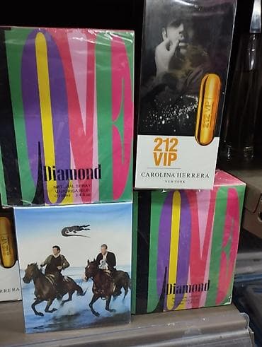 Parfemi – različiti mirisi u originalnim pakovanjima: - Carolina na lalafo.rs Parfemi – različiti mirisi u originalnim pakovanjima: - Carolina