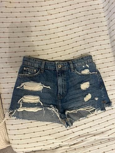 Ženske teksas šorts – distressed/pocepan dizajn - Klasičan plavi na lalafo.rs — 1 Ženske teksas šorts – distressed/pocepan dizajn - Klasičan plavi — 1