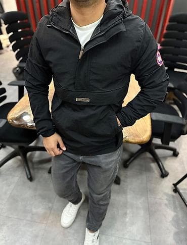 Muške lagane jakne sa kapuljačom – više modela - Sportsko-casual na lalafo.rs — 10 Muške lagane jakne sa kapuljačom – više modela - Sportsko-casual — 10