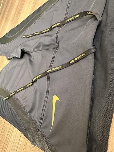 Nike Running helanke za trčanje – model CU, veličina S. - Boja: crna na lalafo.rs — 2 Nike Running helanke za trčanje – model CU, veličina S. - Boja: crna — 2