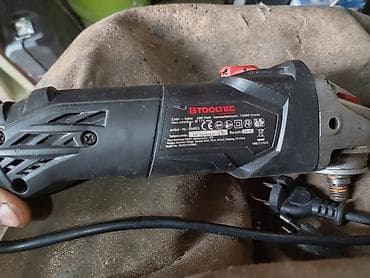 Toltec mala brusilica kada se ukjuci u struju jako varnici kod cetkice na lalafo.rs — 1 Toltec mala brusilica kada se ukjuci u struju jako varnici kod cetkice — 1