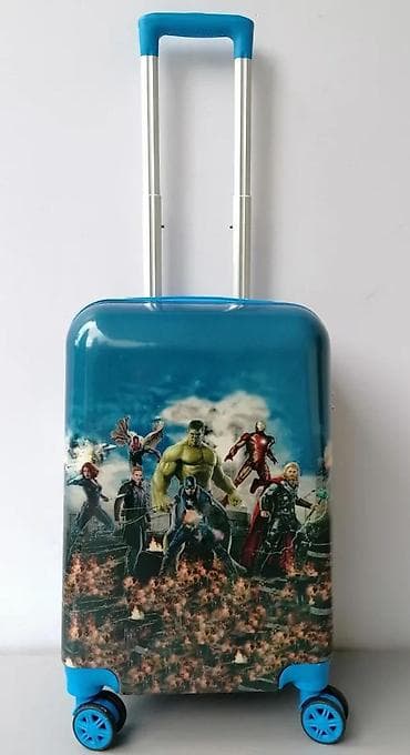 Kids' costumes: Dečiji kofer na točkiće – motiv superheroja - Tvrda školjka sa at lalafo.rs — 3 Kids' costumes: Dečiji kofer na točkiće – motiv superheroja - Tvrda školjka sa — 3