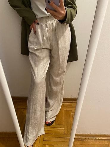 Ženske lanene pantalone sa širokim nogavicama.
Nove sa etiketom na lalafo.rs — 2 Ženske lanene pantalone sa širokim nogavicama.
Nove sa etiketom — 2